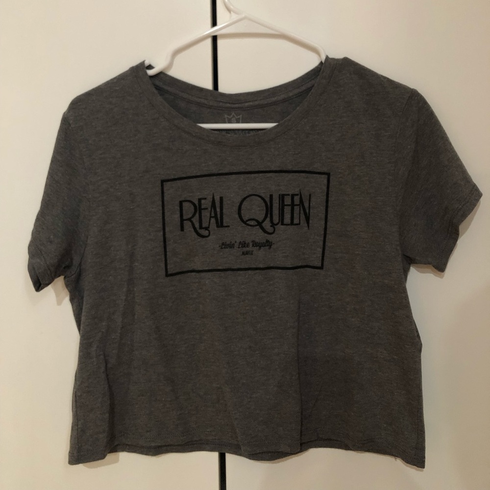 Real Queen crop top